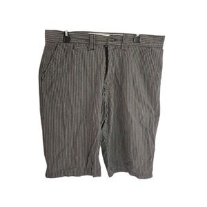 Avirex Men's Pin Striped Shorts Size 36 100% Cotton